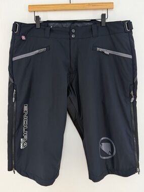 Endura MT500 Freezing Point Men's Black Shorts Size XXL
